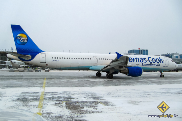 Airbus A321-211